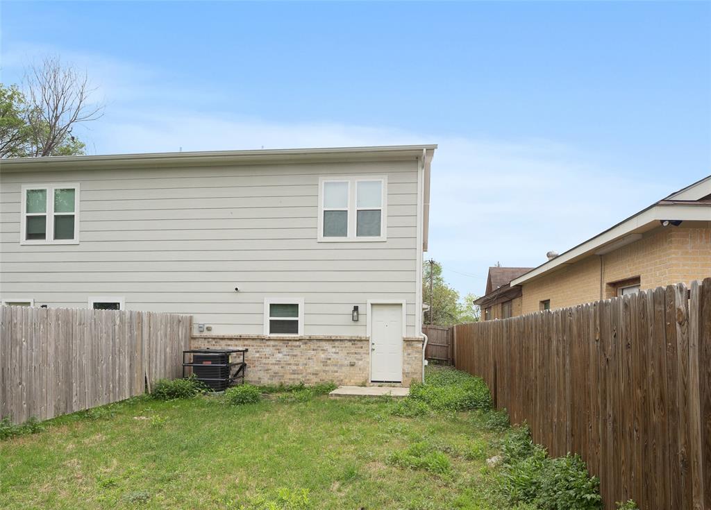 Ervay Place - Residential