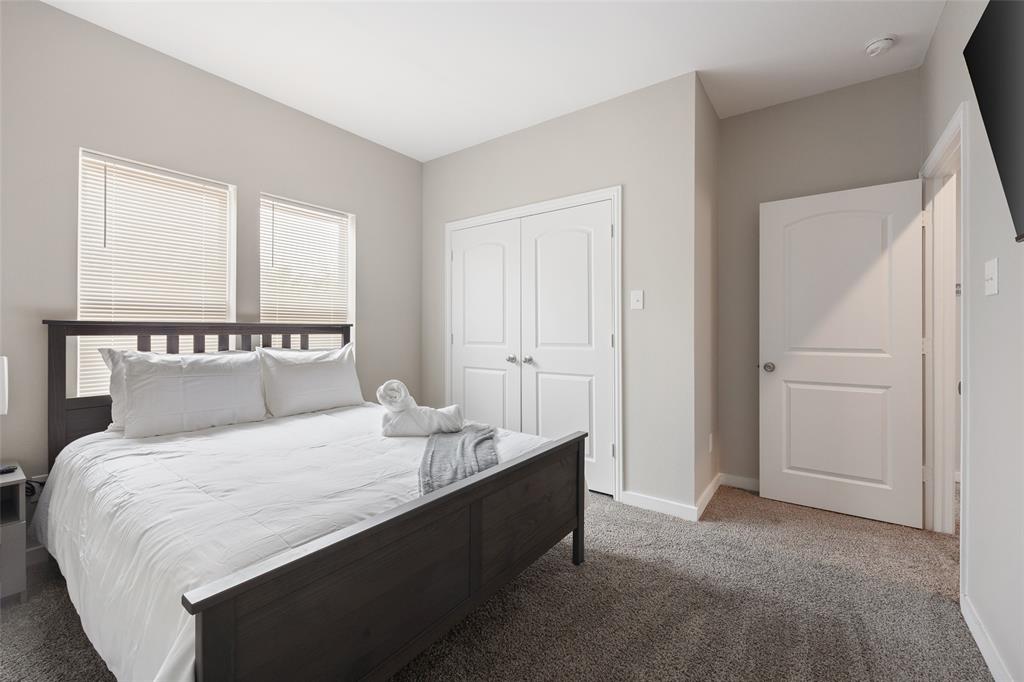 Ervay Place - Residential