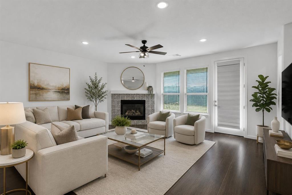 3904 Starlight Creek Drive