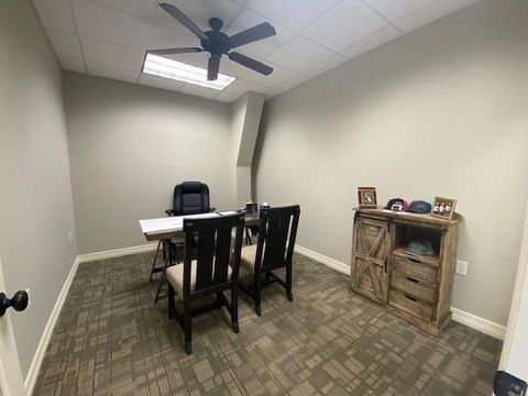 Photo of 1428 S Broadway Street, Sulphur Springs, TX 75482 (MLS # 21146205)