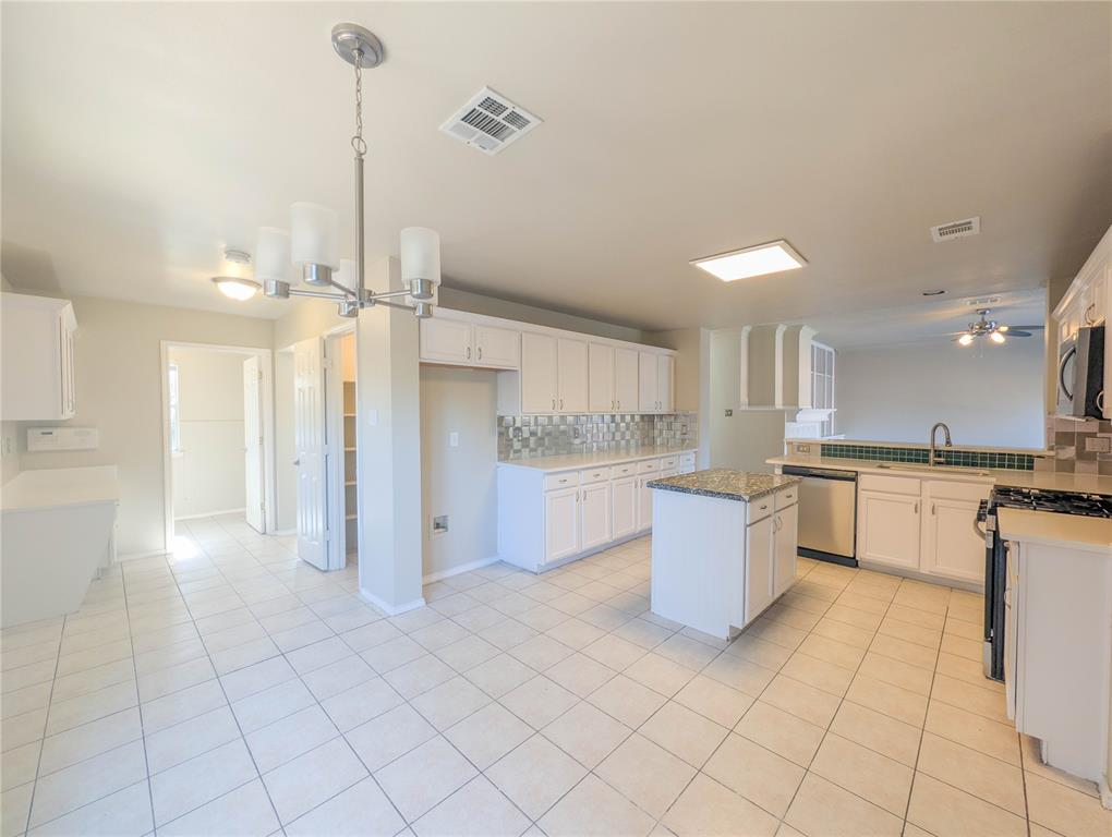 Seville Add Of The Highlands Ph III & IV - Residential