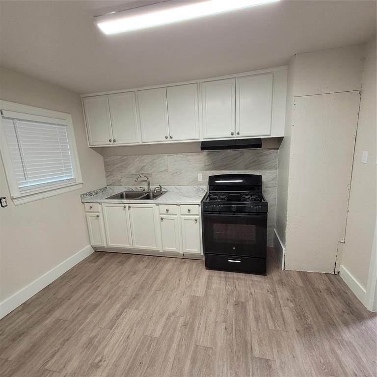 Sabine Place Add - Residential Lease