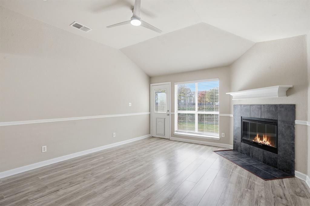 SUMMERFIELDS ADDITION - Residential