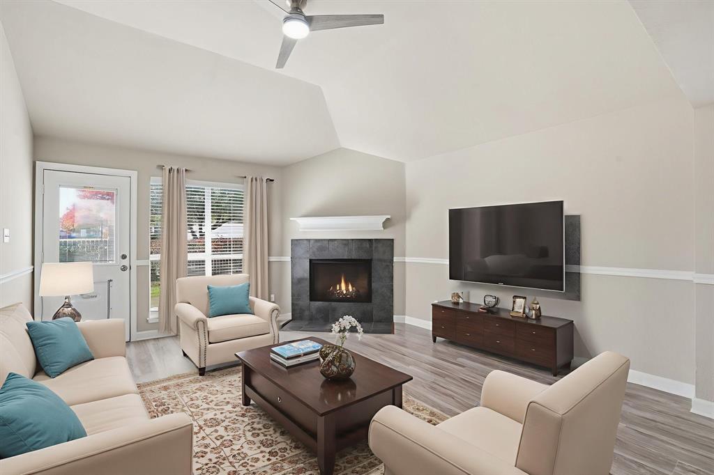 SUMMERFIELDS ADDITION - Residential