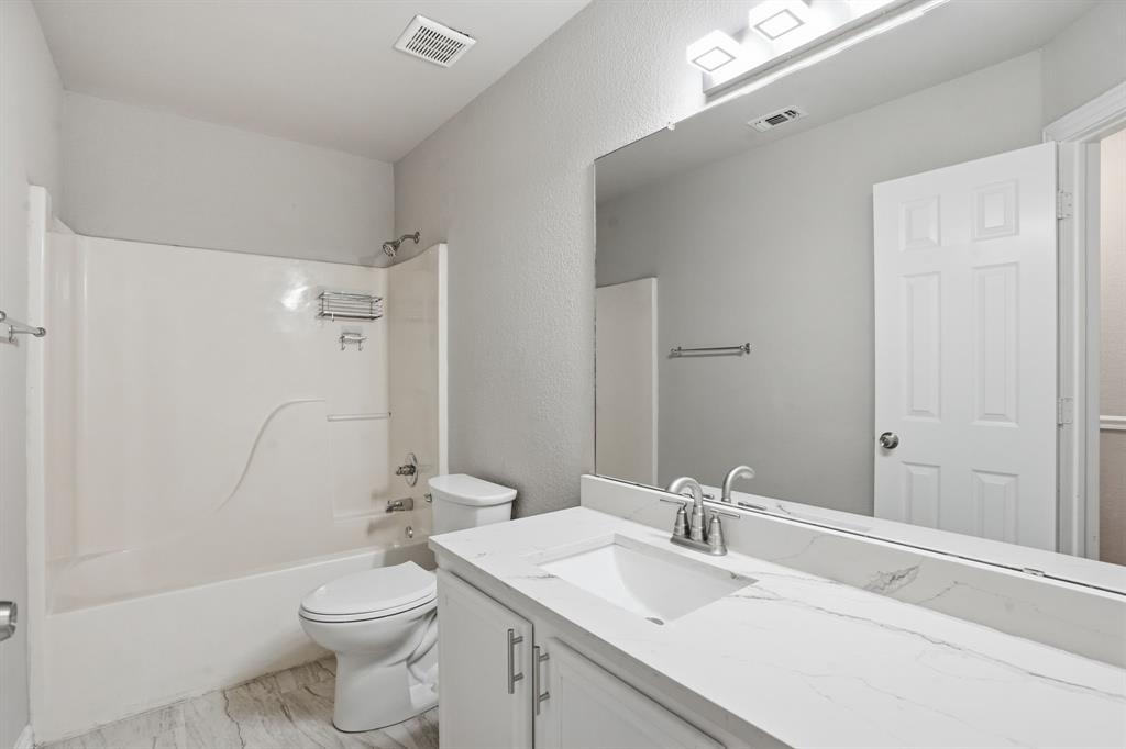 SUMMERFIELDS ADDITION - Residential