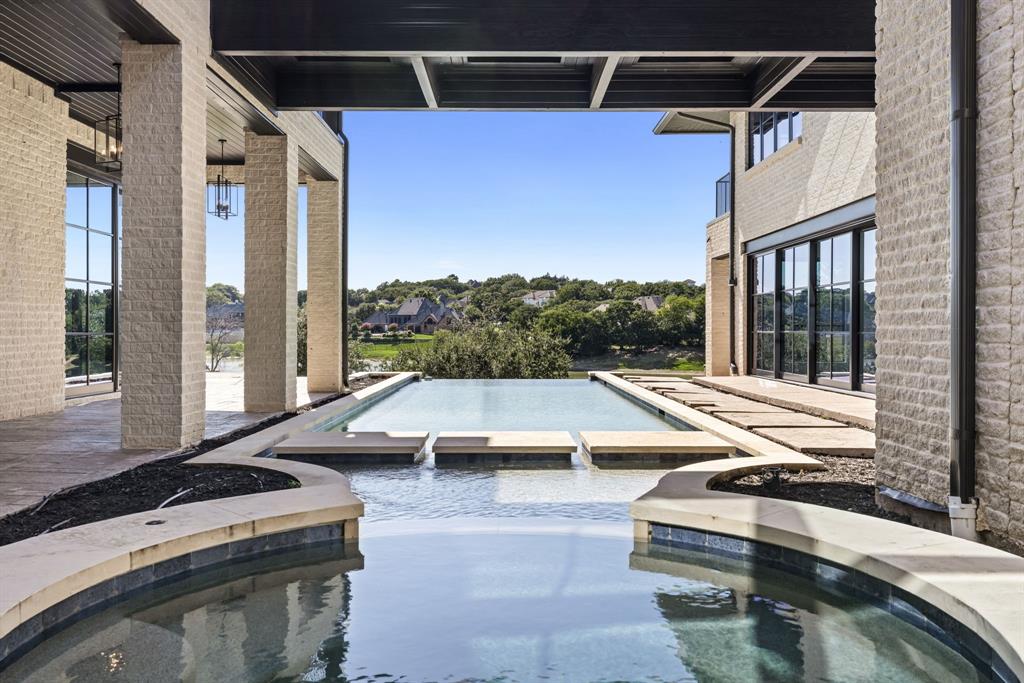 3111 Lake Creek Drive