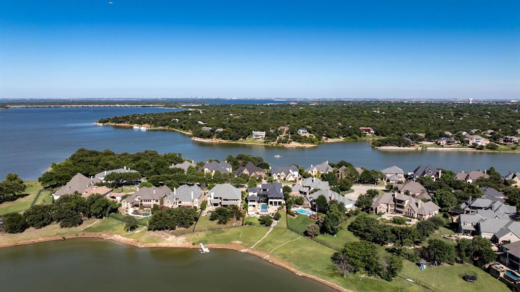 3111 Lake Creek Drive
