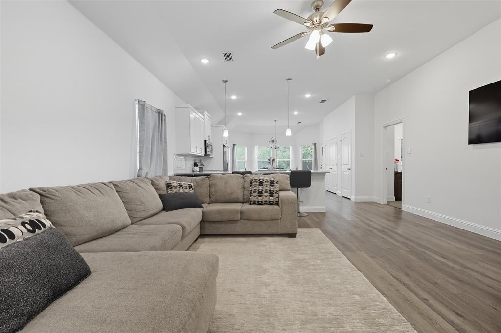 2325 Echo Lake Drive