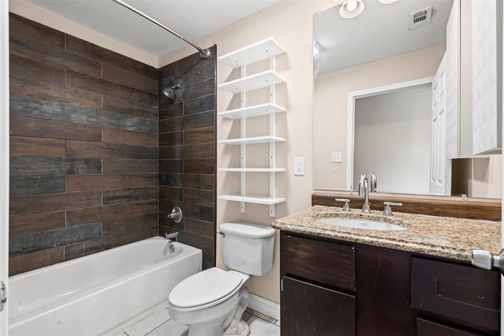 Fort Worth, Texas 76104, United States, 2 Bedrooms Bedrooms, ,1 BathroomBathrooms,Residential,Active,158571