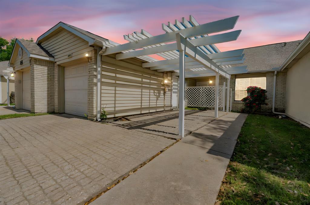 Stoney Glen - Residential Lease