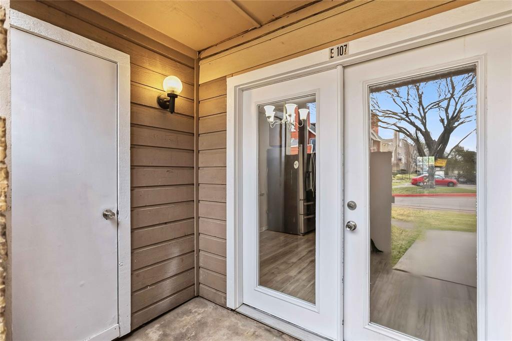 Richland Trace Condos - Residential