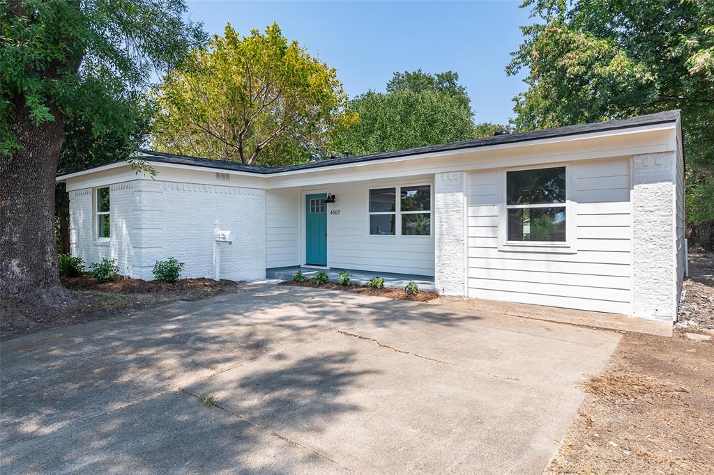 Casa View Heights 15 - Residential