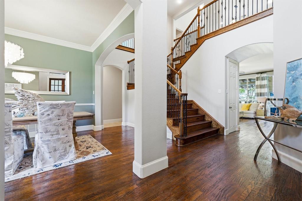 8810 Crockett Drive