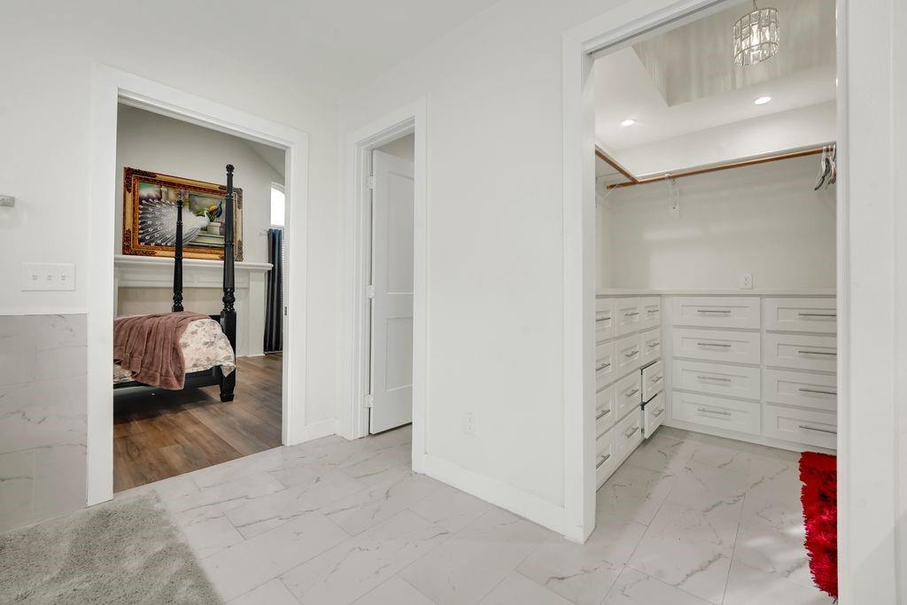 REGENCY PARK #02 - Residential