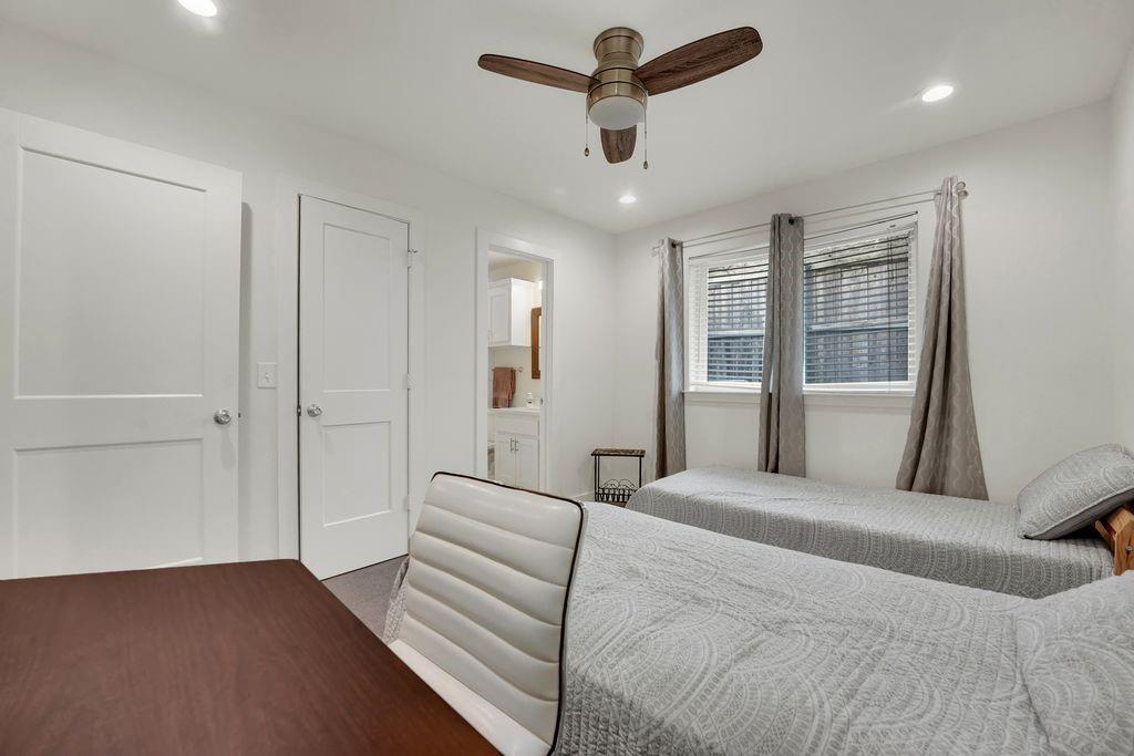 REGENCY PARK #02 - Residential