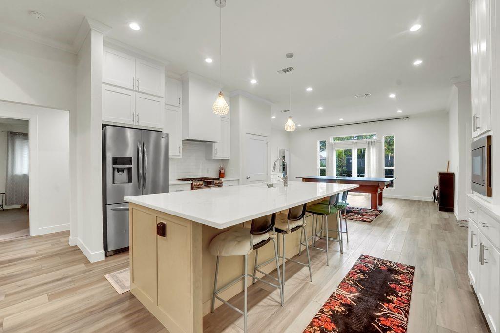 REGENCY PARK #02 - Residential