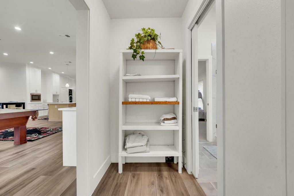 REGENCY PARK #02 - Residential