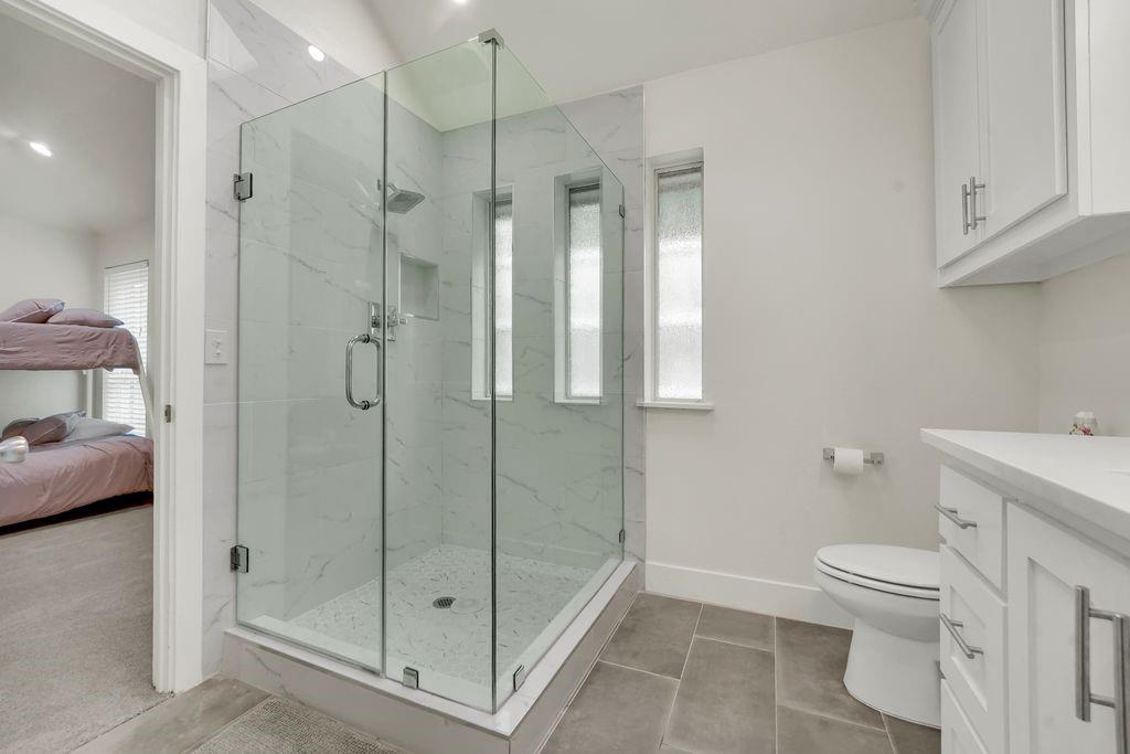 REGENCY PARK #02 - Residential