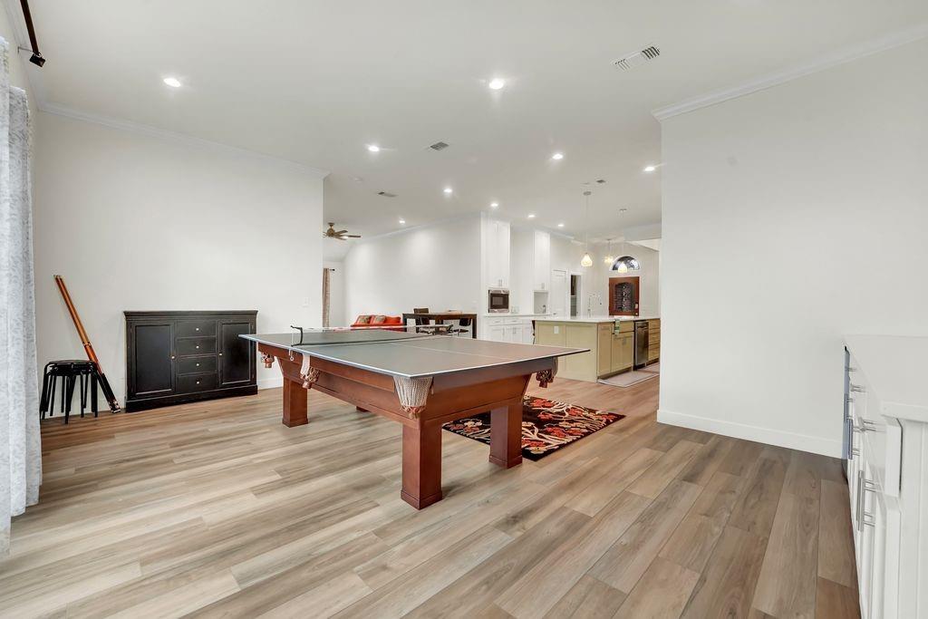 REGENCY PARK #02 - Residential