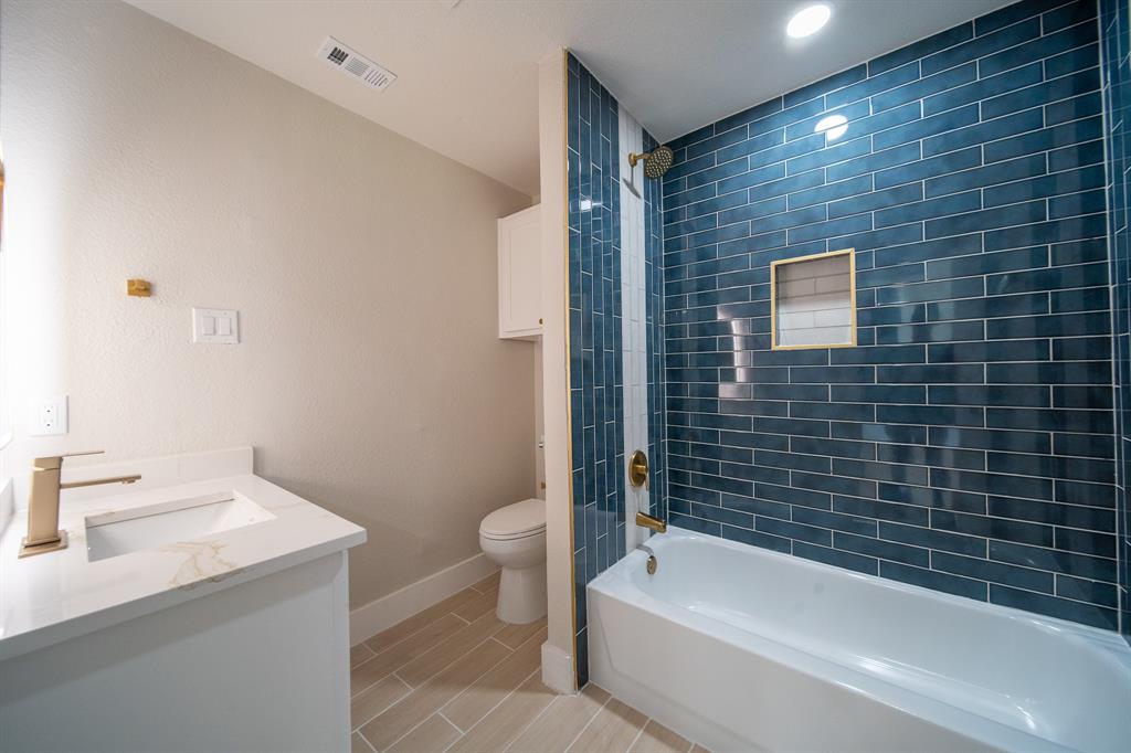 Home Gardens - Residential