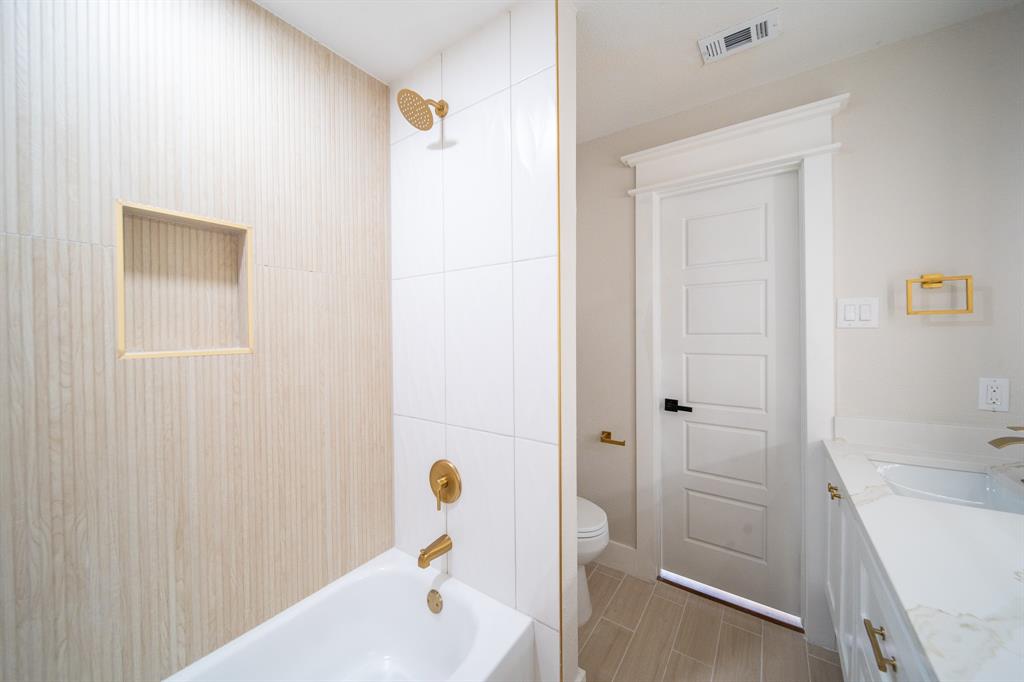 Home Gardens - Residential