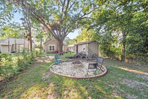 A home in Terrell