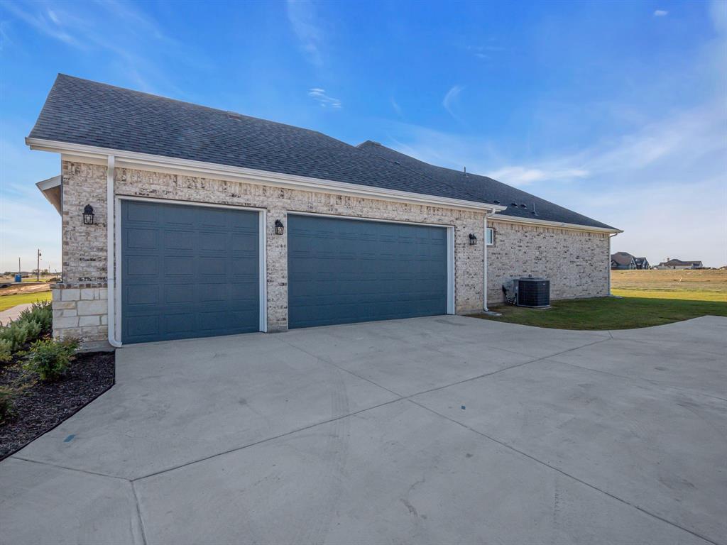 611 N Armstrong Road