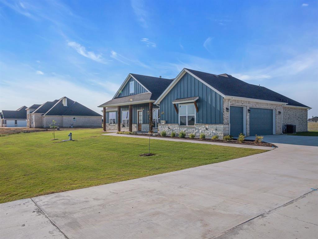 611 N Armstrong Road