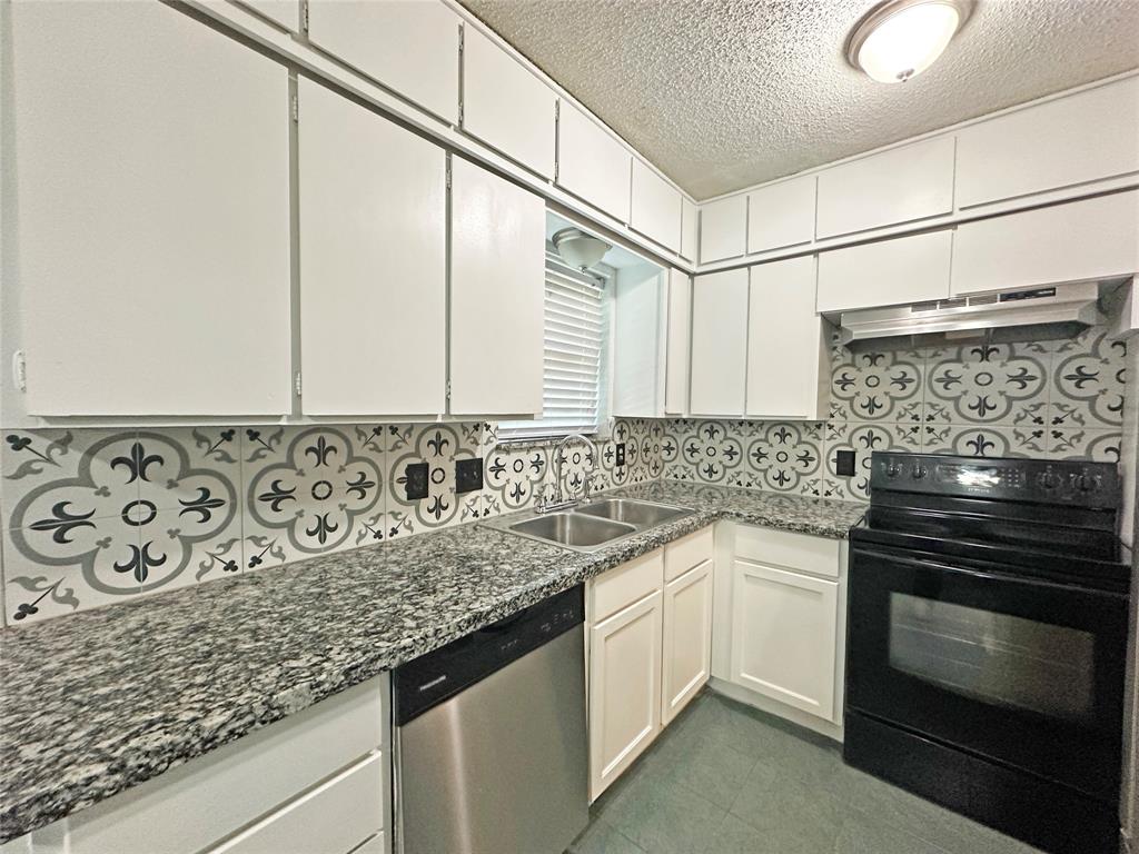 Windsor Woods Add - Residential