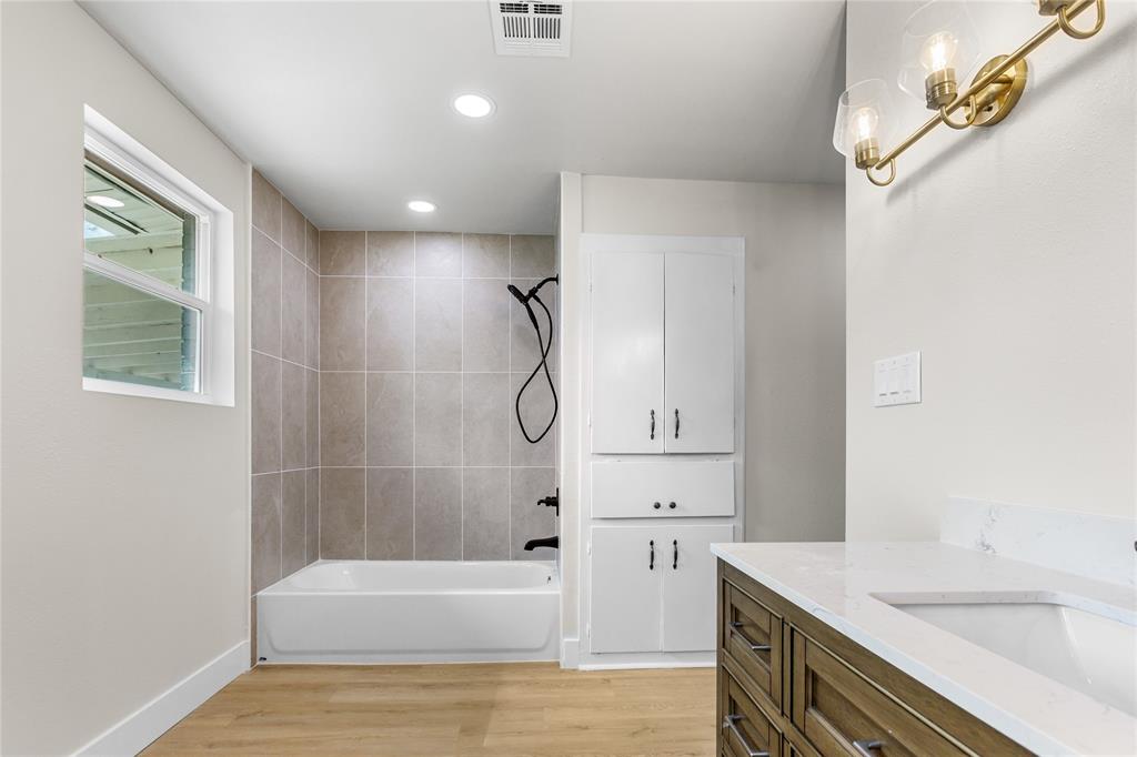 Fain Estate - Residential