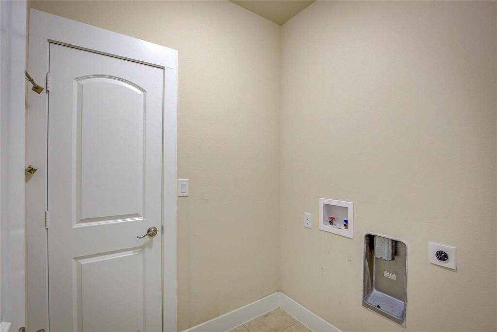 Belleville Village Add Ph - Residential