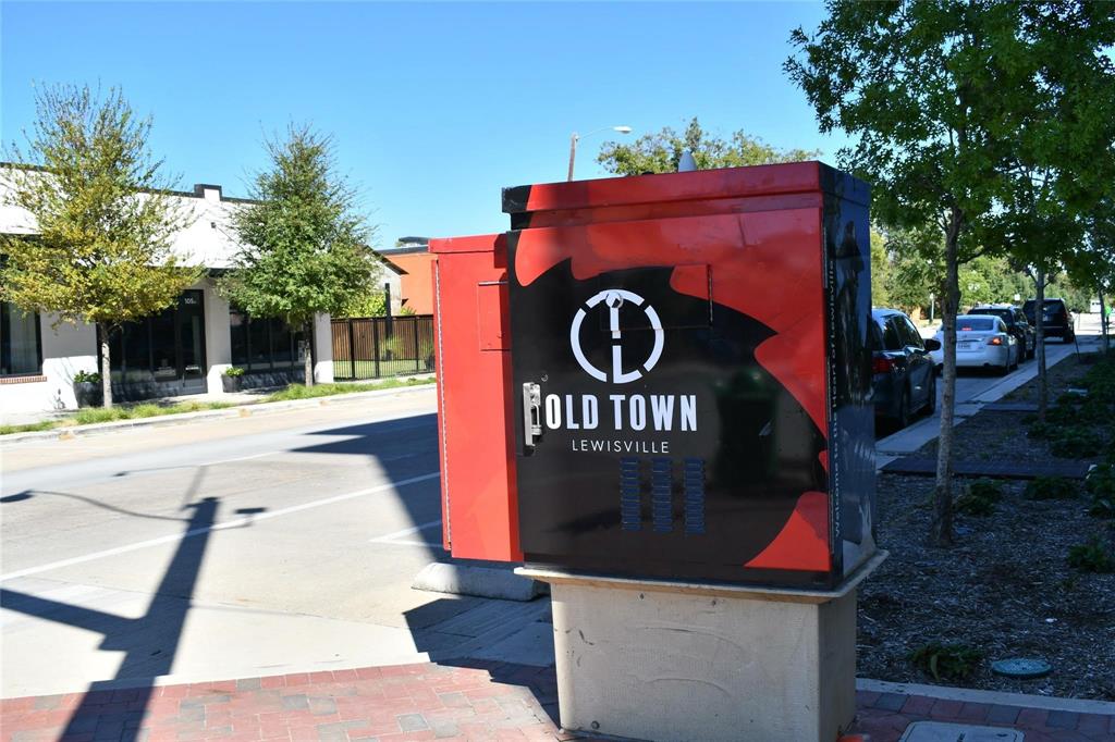 Belleville Village Add Ph - Residential