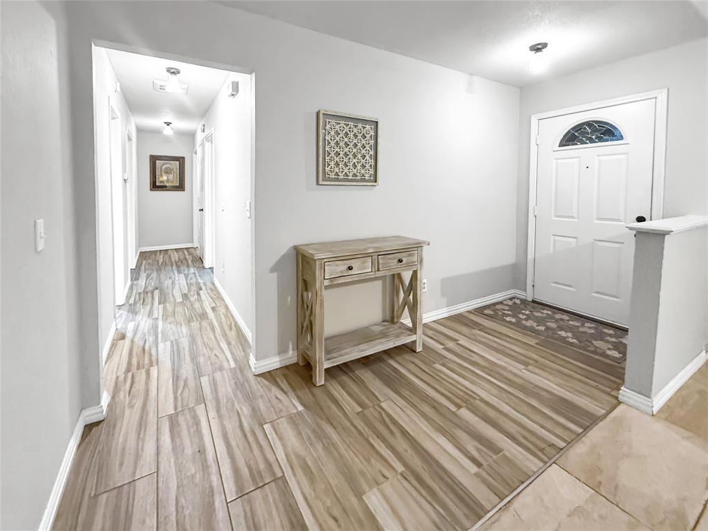 316 N Winding Oaks Drive