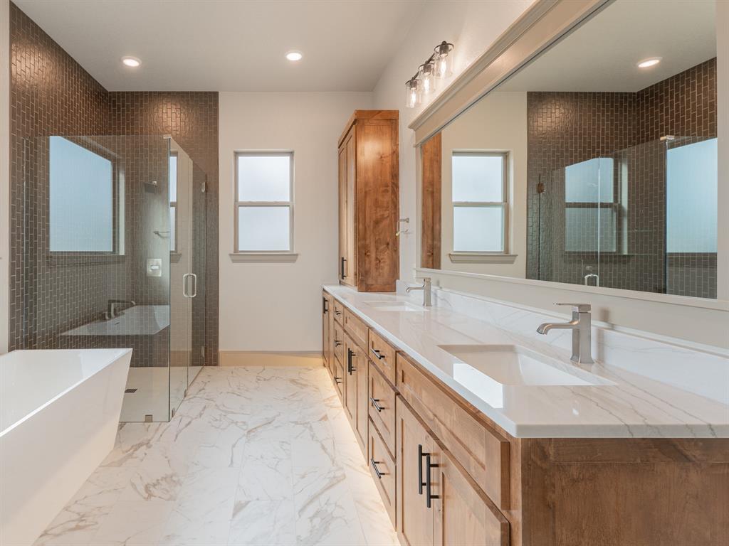 BRIAR MEADOWS - Residential