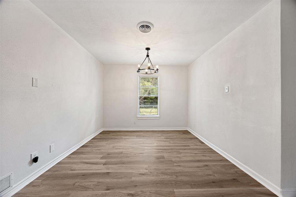 116 Vandenburg Drive