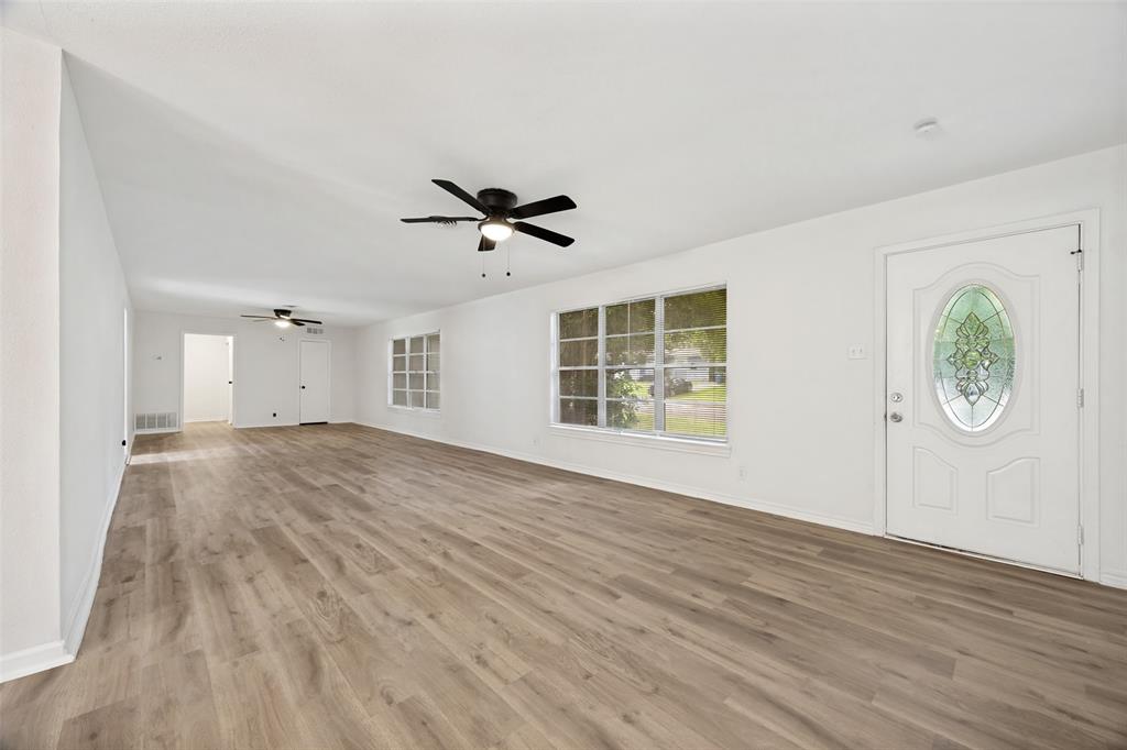 116 Vandenburg Drive