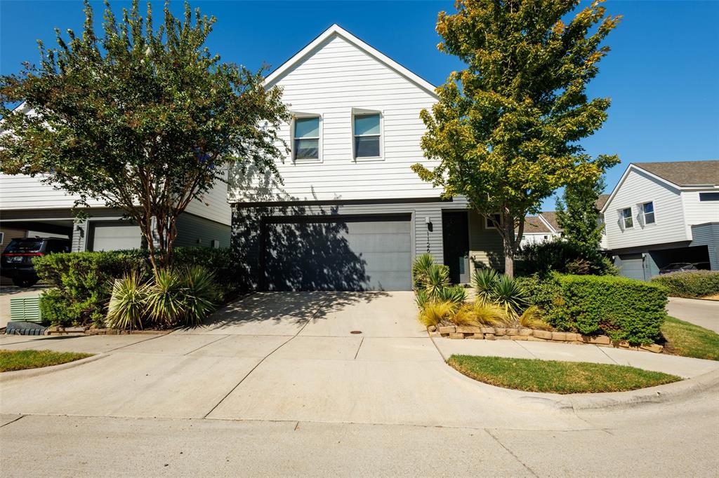 1126 Clifftop Lane
