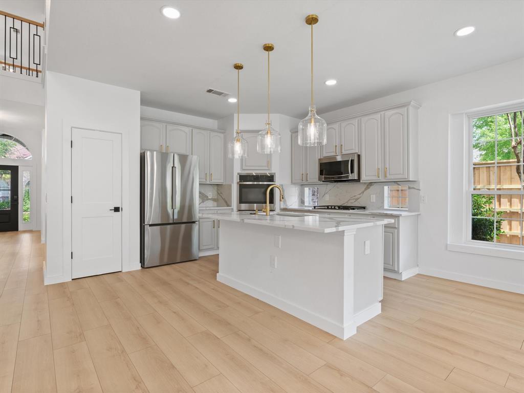 11342 Raveneaux Drive