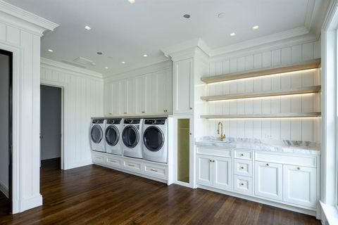 Tiny photo for 4606 Park Lane, Dallas, TX 75220 (MLS # 21079192)