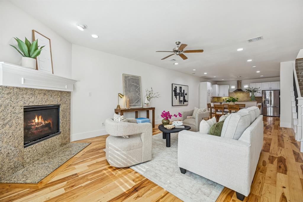 2606 Shelby Avenue 304