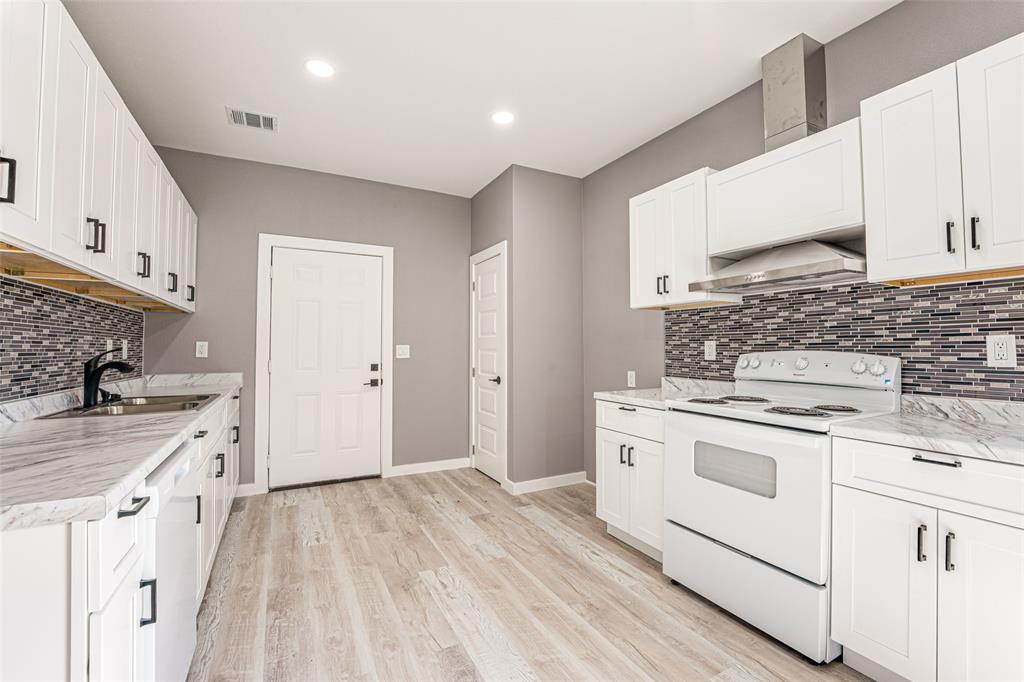 T J CHAMBERS ABST TRACT - Residential