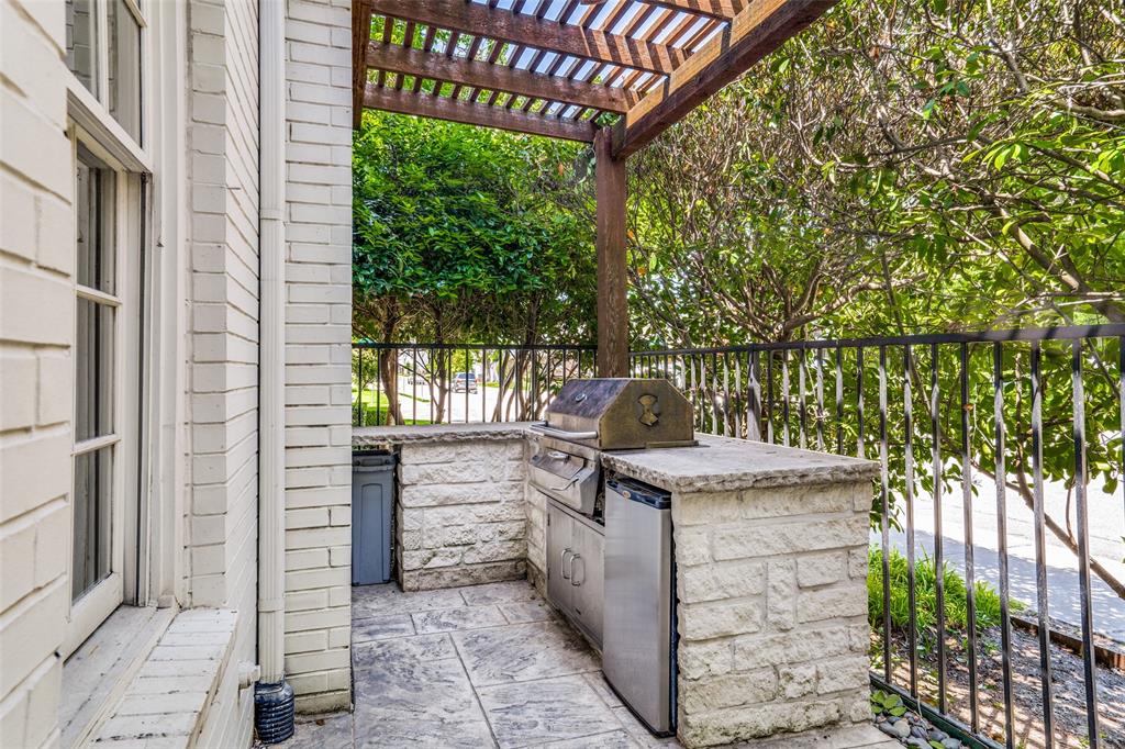 Caruth Hills #7 - Residential