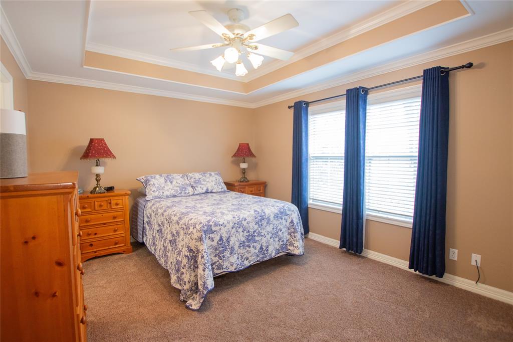 Oak Tree Village - Residential