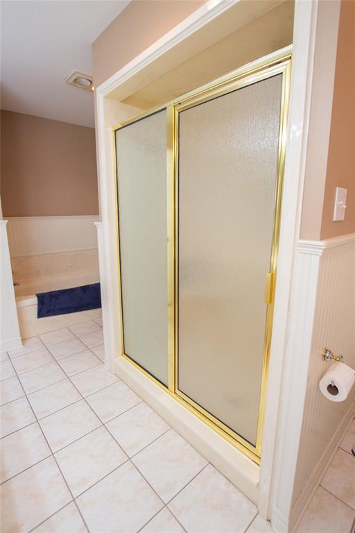 Oak Tree Village - Residential