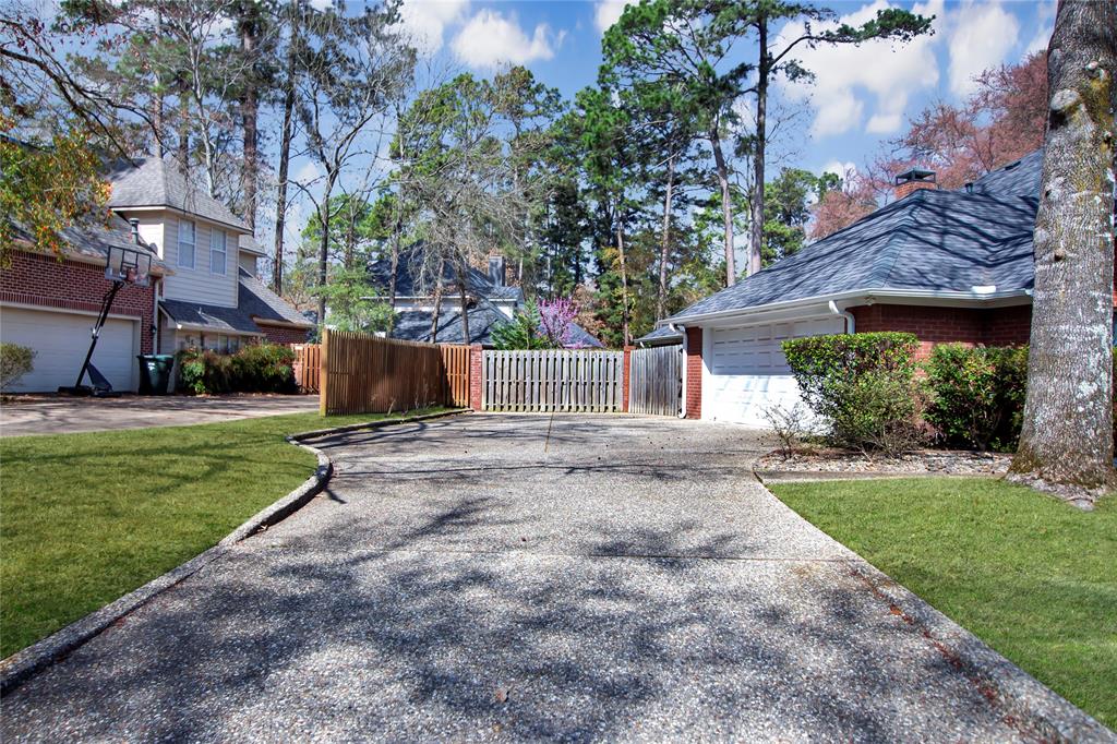 Oak Tree Village - Residential