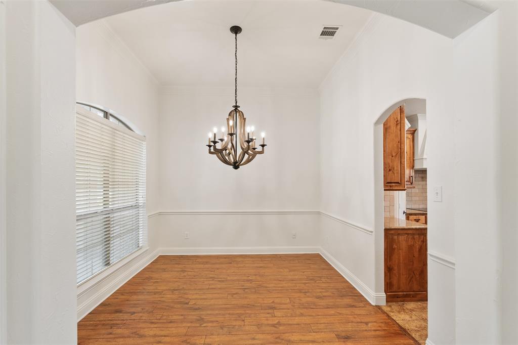 3240 Baylor Boulevard