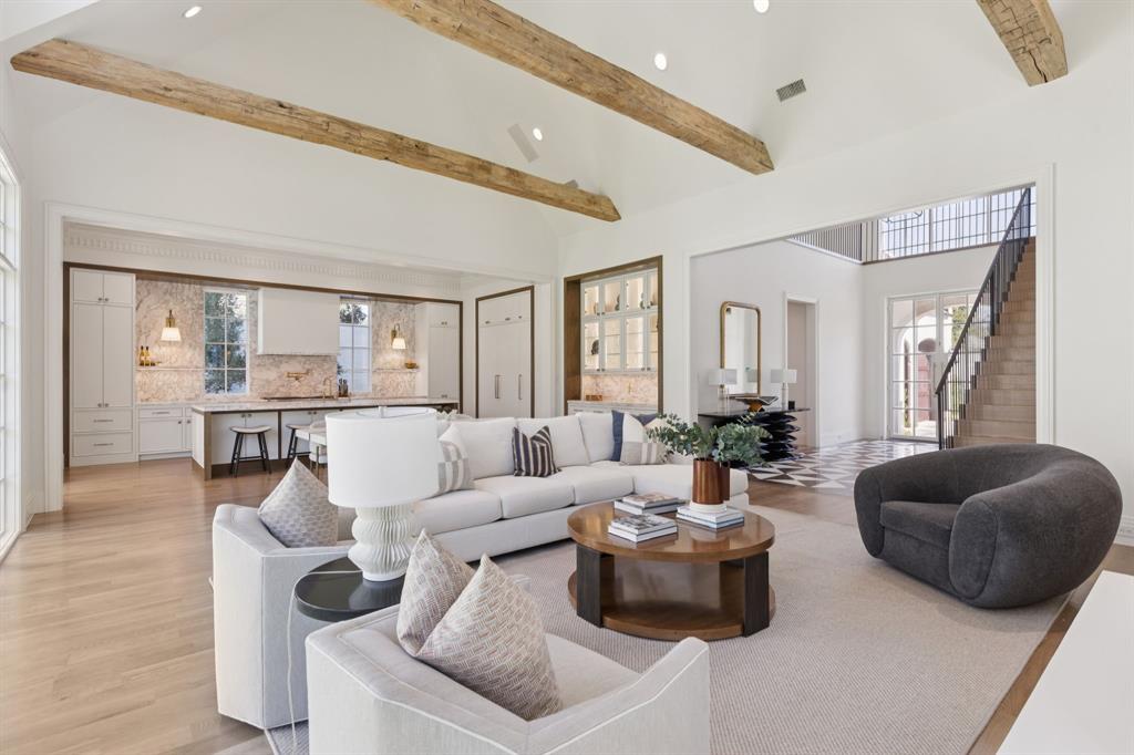 Bluffs Cochran Chapel - Residential