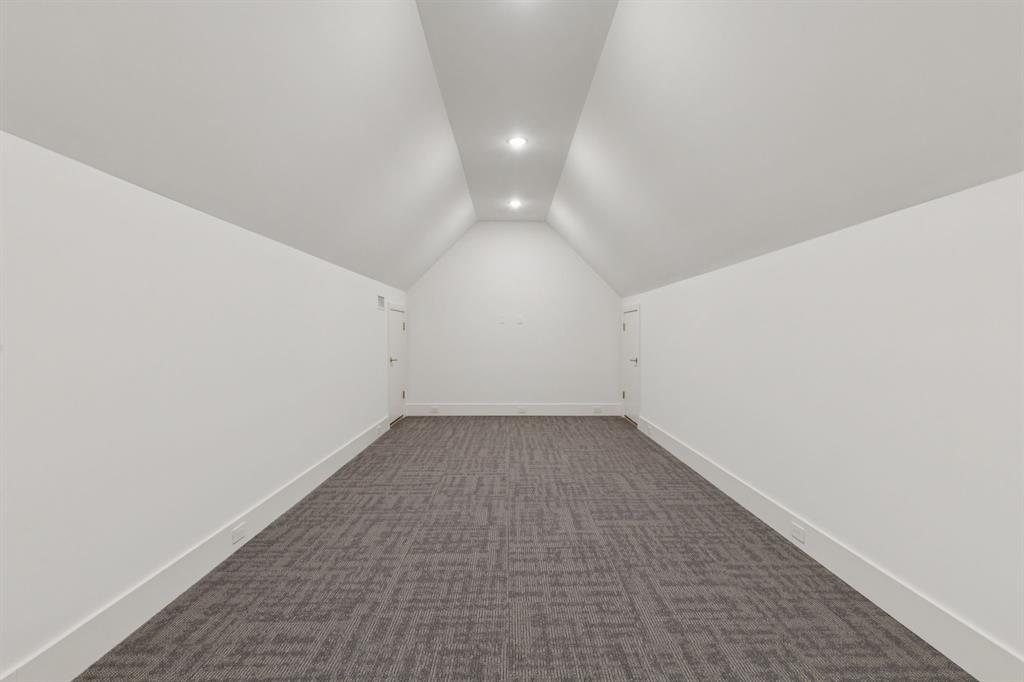 Bluffs Cochran Chapel - Residential