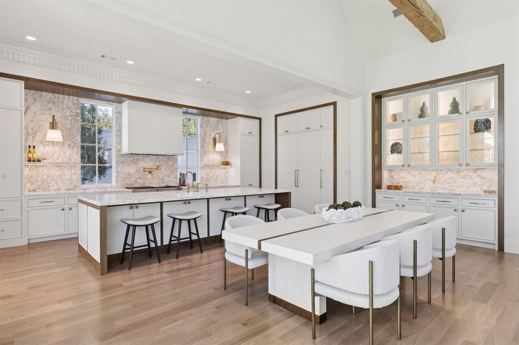 Bluffs Cochran Chapel - Residential