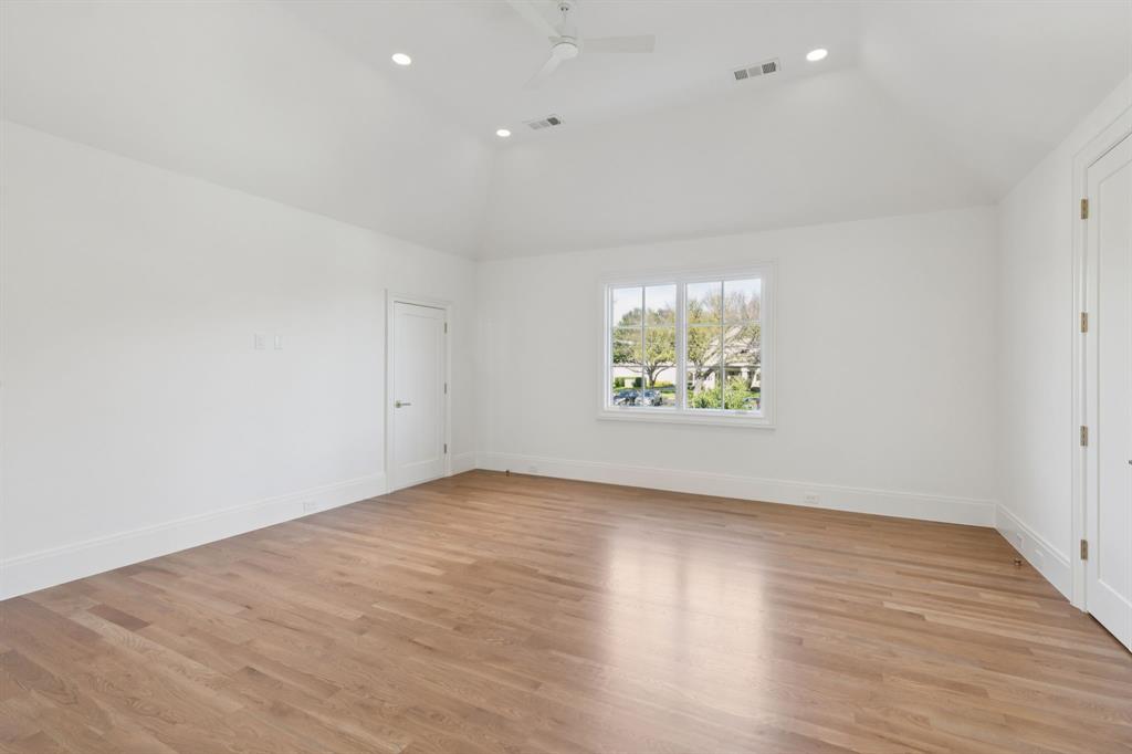 Bluffs Cochran Chapel - Residential